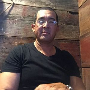 Meet your Posher, Joel